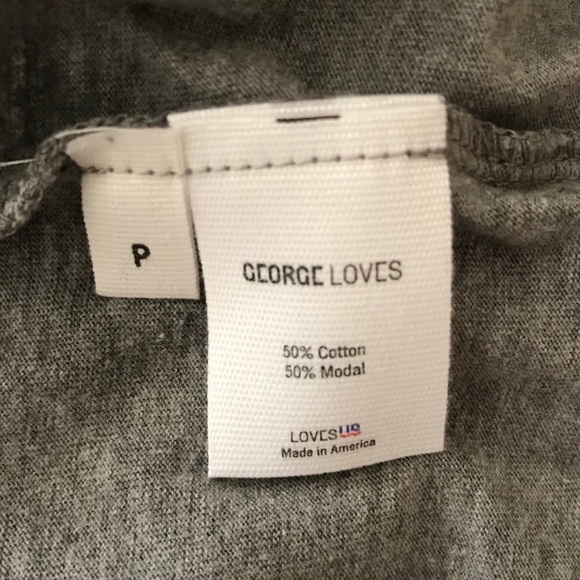 George Loves V-Neck Grey Circles T-Shirt (Petite) - Picture 3 of 3